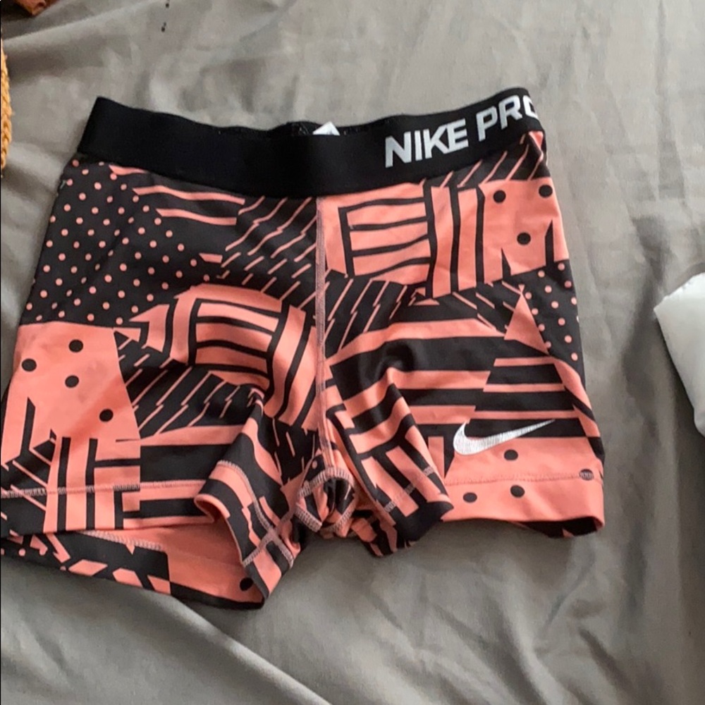 Nike pros